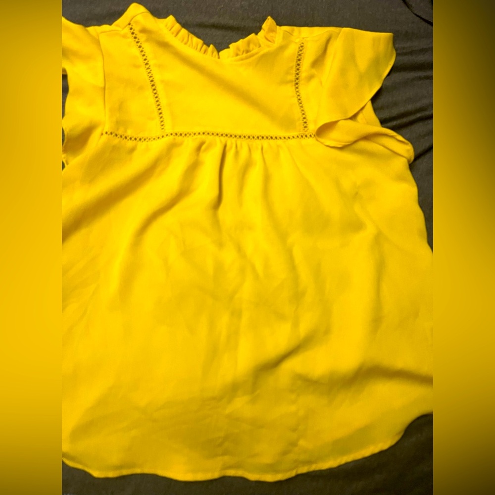 Haute Monde Bright Yellow Dress shirt!